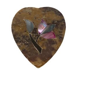 vtg carved stone heart trinket jewelry box mother of pearl made in India Lily